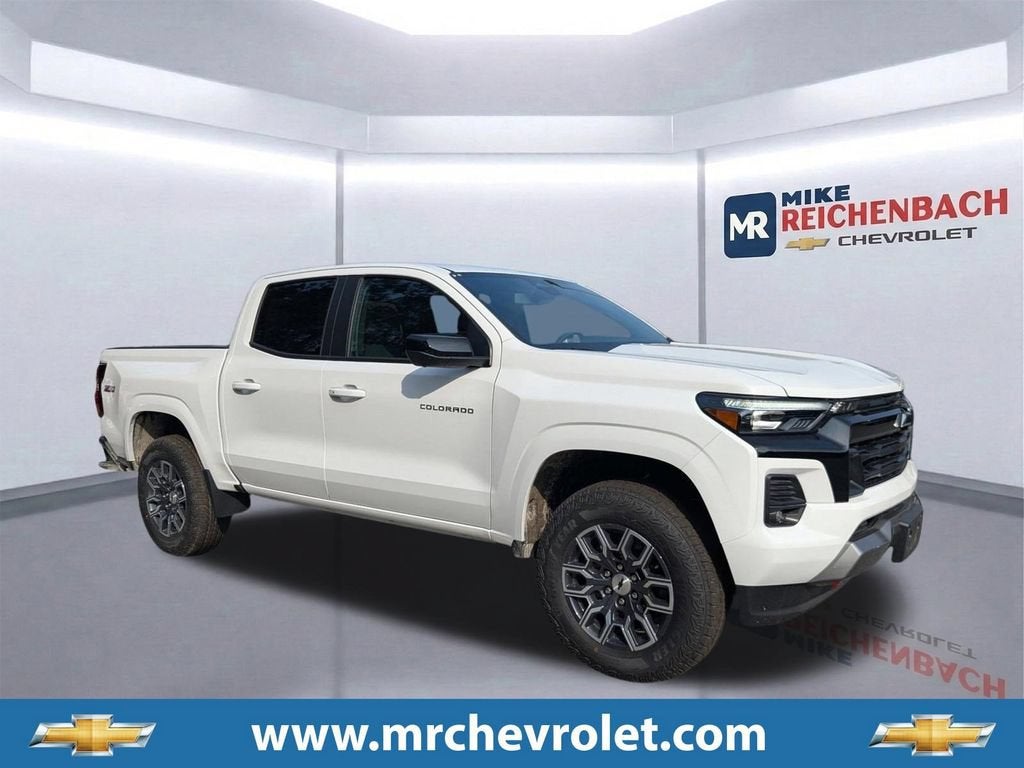 2026 Chevrolet Colorado Z71 in Summit White — front three-quarter view