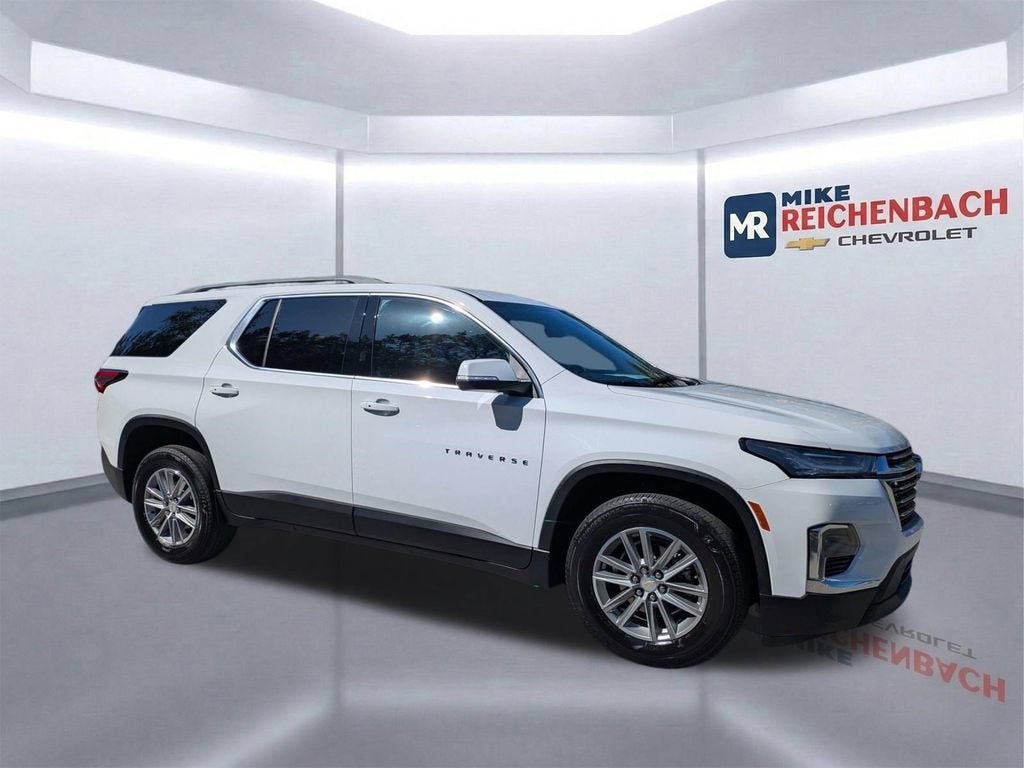 2022 Chevrolet Traverse — side profile view