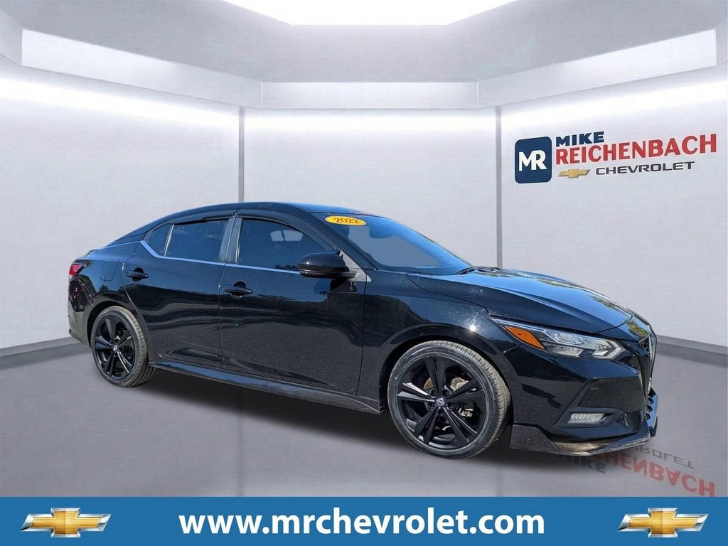 2022 Nissan Sentra SR in Super Blac — front three-quarter view